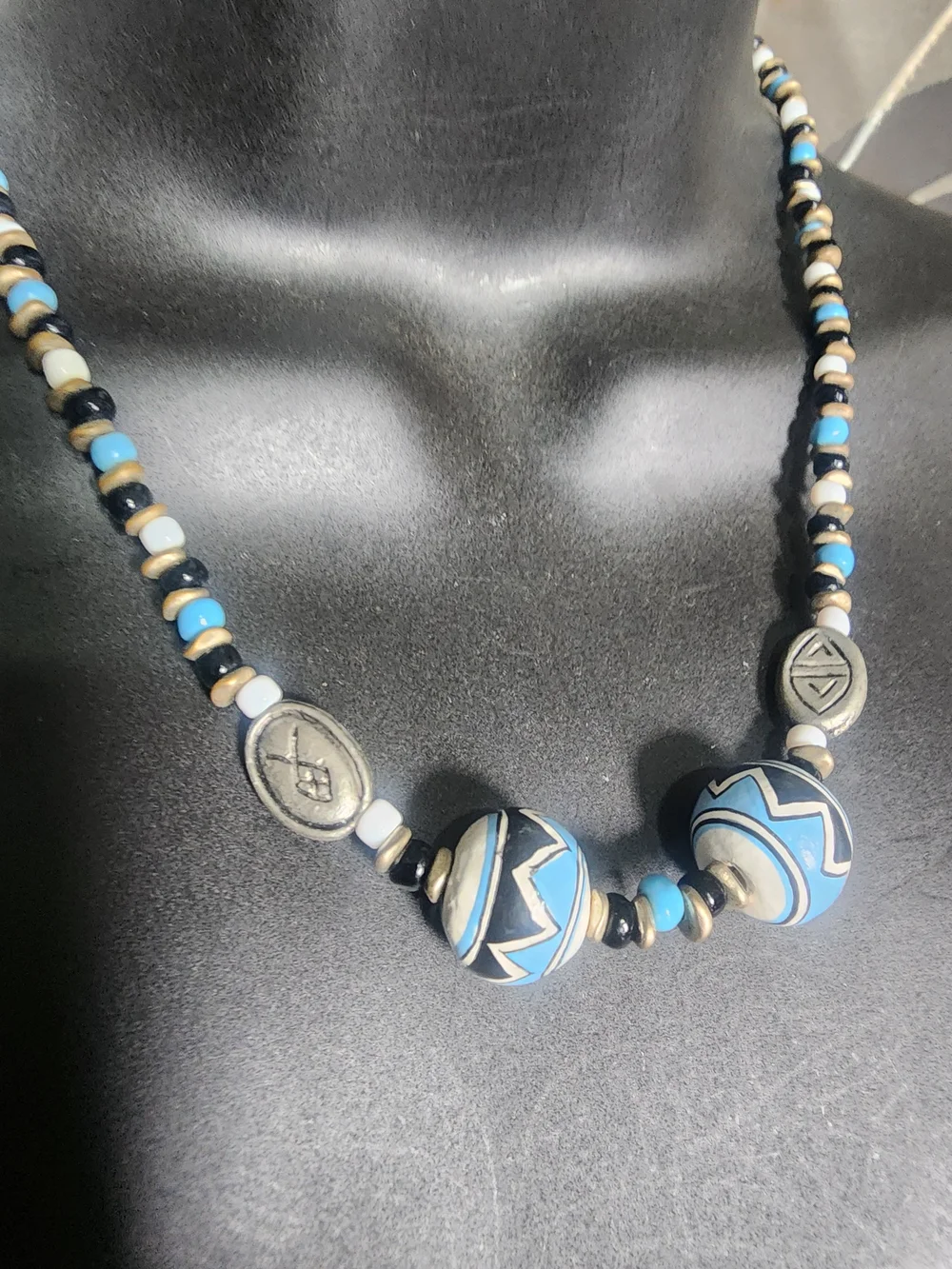 Beaded Men's Necklace in Blue and Cream - Stylish Grooming Accessory